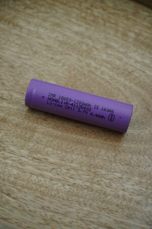 Rechargable Battery IMR 18650